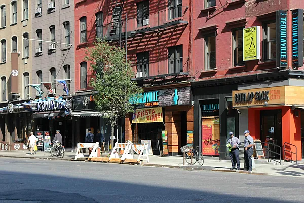 Rented by Keller Williams NYC | media 25