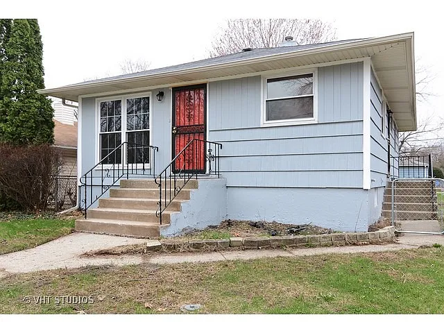 14612 University Ave photo 1
