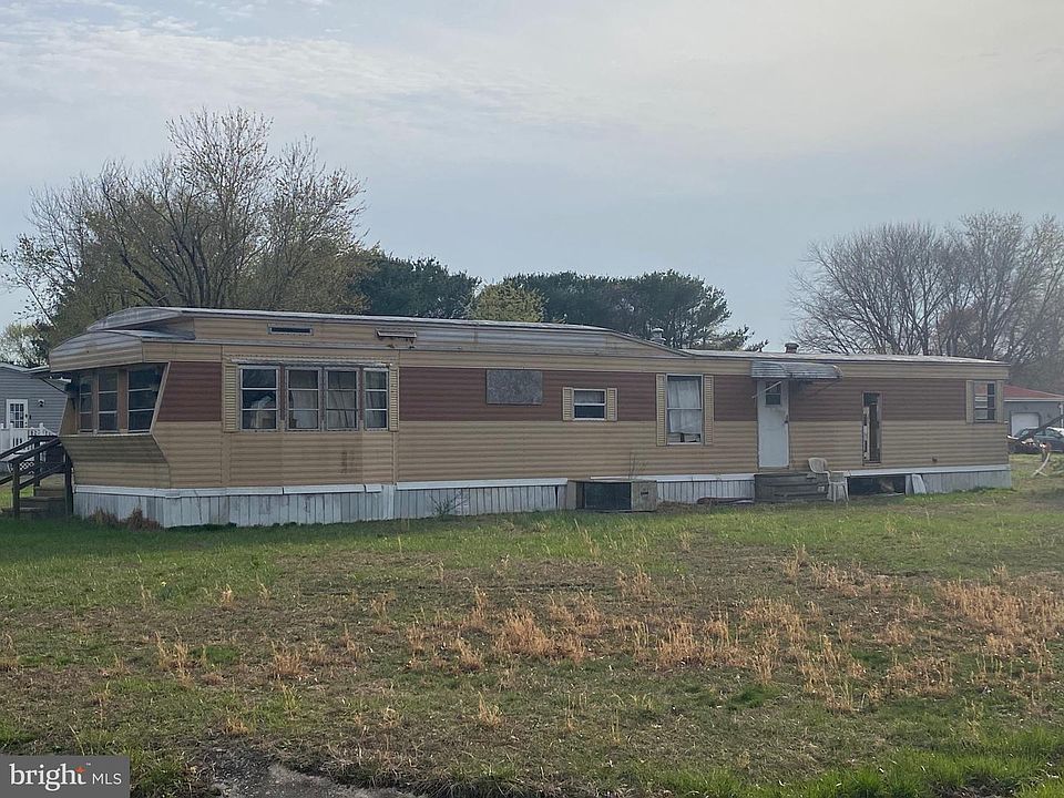 1st image of 27824 Park Ln
