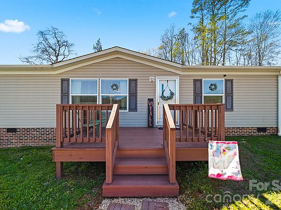 3rd image of 4660 Rink Dam Rd