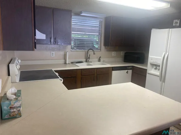 1303 N Canal St APT 10, Carlsbad, NM 88220