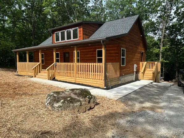 2377 Porch Rock Rd, Pikeville, TN 37367