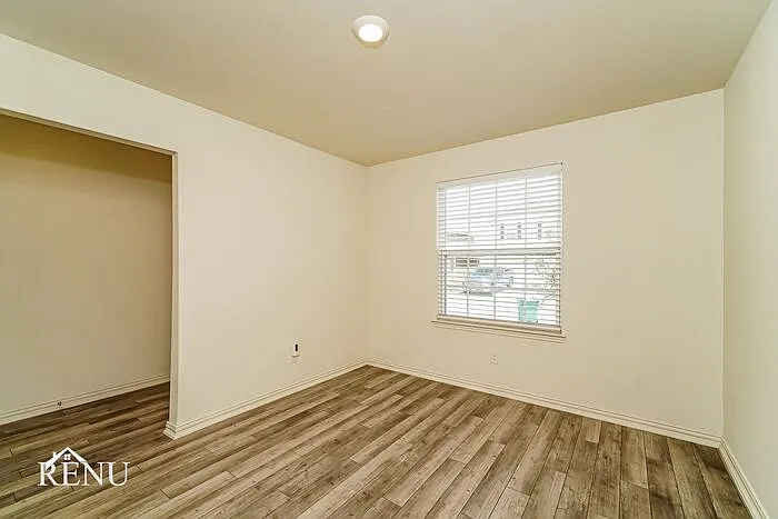 2827 Tybee Crk — Photo 15