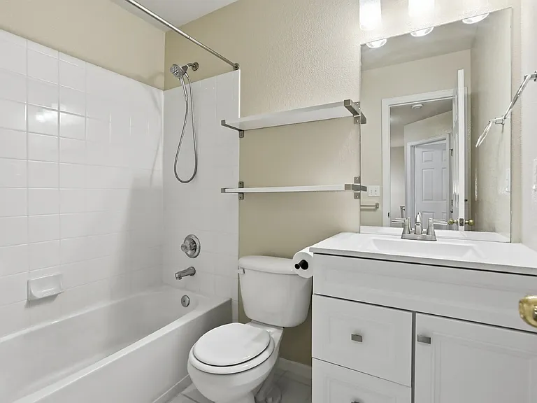 241 N Quari St — Photo 26