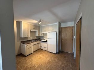 182 McCarrons Blvd N #8, Saint Paul, MN 55113