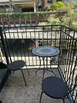 Sold by Owner | media 9