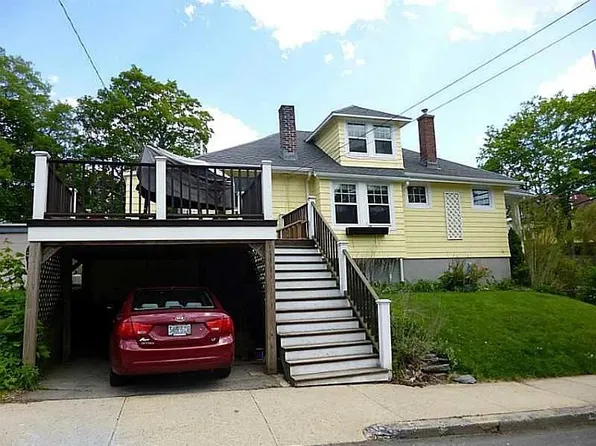 61 Malbone Rd, Newport, RI 02840