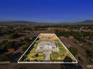 613 S Sterling Rd, Bakersfield, CA 93307