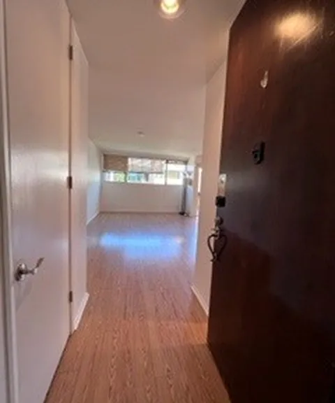 6000 Canterbury Dr #207 — Photo 2