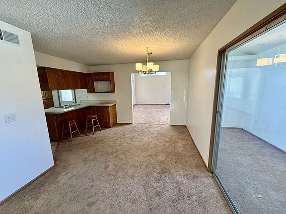 4th image of 72 2nd Ave