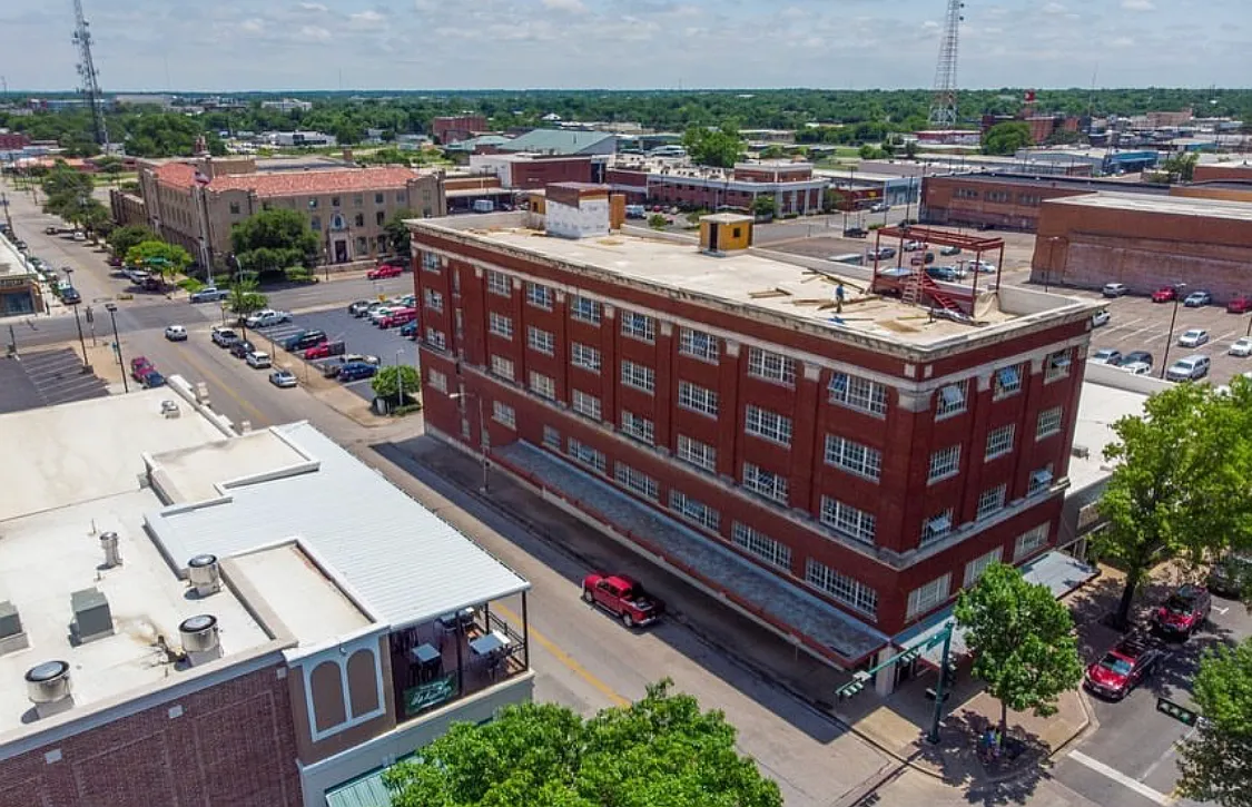 Stratton Building — Photo 1