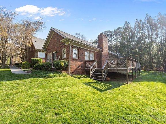 4th image of 3325 Tilley Morris Rd