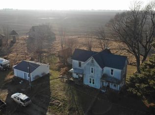 19328 W Route 90, Laura, IL 61451