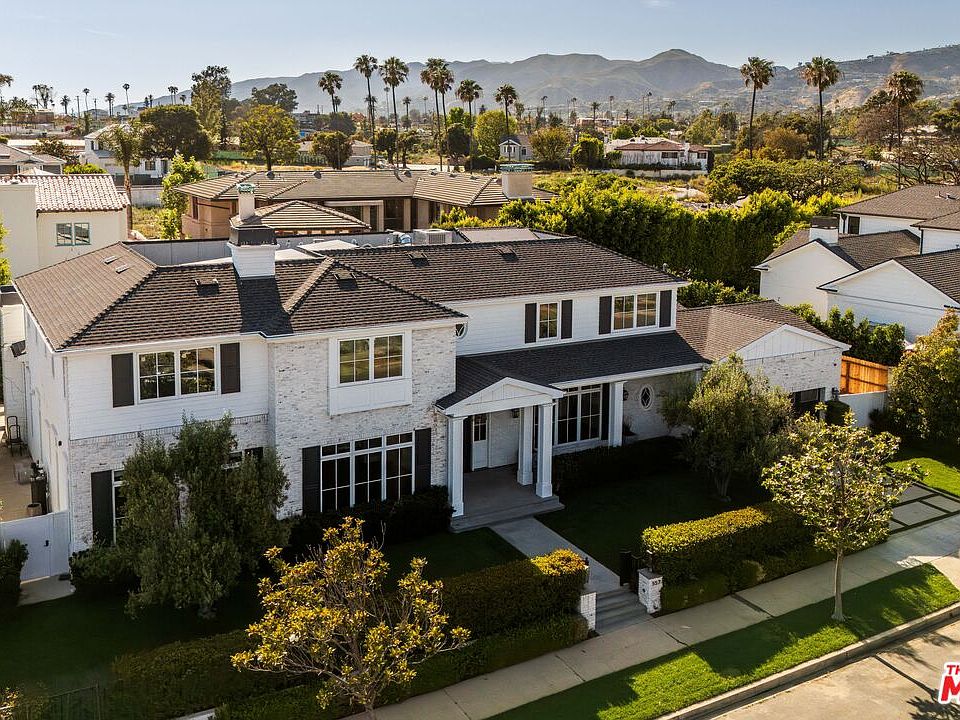 1st image of 557 Chapala Dr