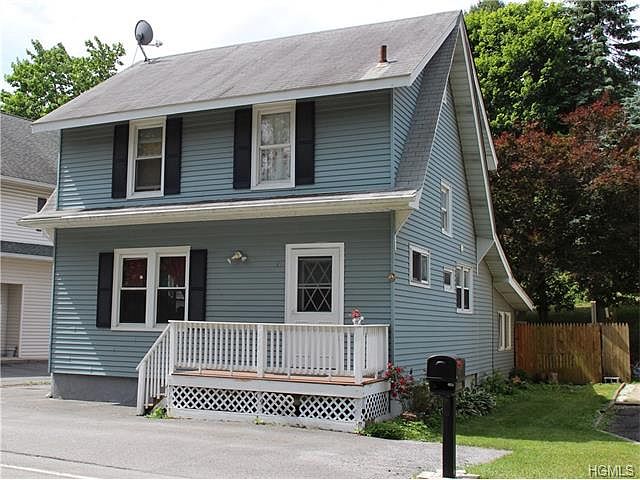 1st image of 24 Grove St
