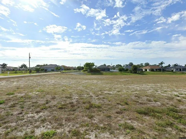 1 Medalist Way, Rotonda West, FL 33947