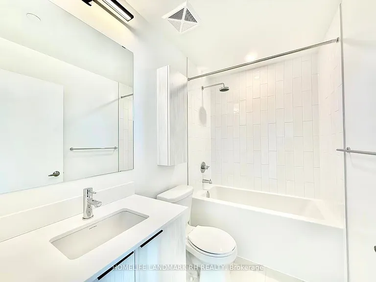 2485 Eglinton Ave W #1519 — Photo 12