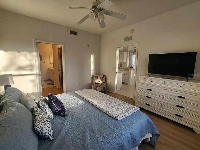 4442 Corso Venetia Blvd #A14 — Photo 27