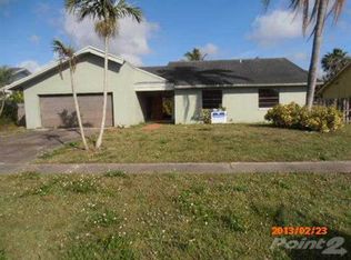 11535 Sanderling Dr, Wellington, FL 33414