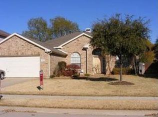 1717 Birch Ln, Corinth, TX 76210