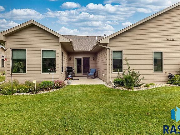2nd image of 6211 S Cimarron Pl