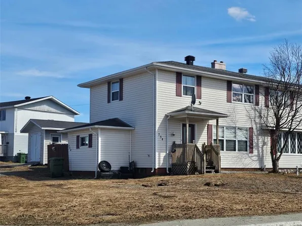 754 Stirling Crescent, Labrador City, NL A2V1B8