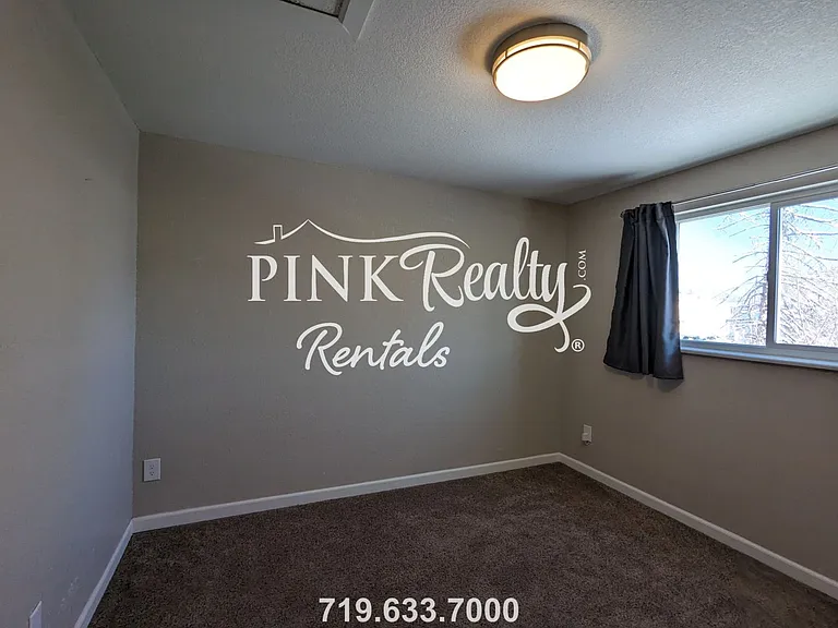 1730 Luna Dr — Photo 9