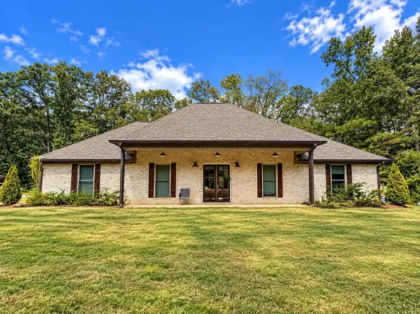 170 Winery Rd, Fulton, MS 38843