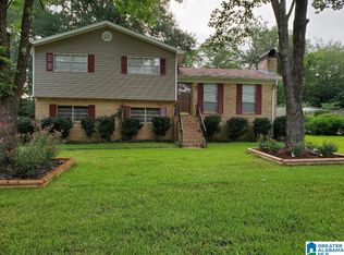 2713 Emerald Ave, Bessemer, AL 35023