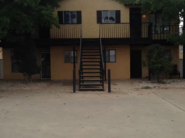 1204B NE Aspen Dr #B, Andrews, TX 79714