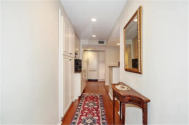 Sold by Ann Weintraub, Ltd. | media 2