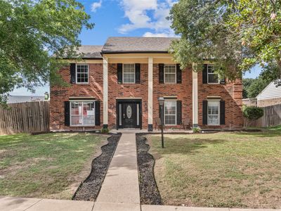 827 Nora Ln, Desoto, TX, 75115