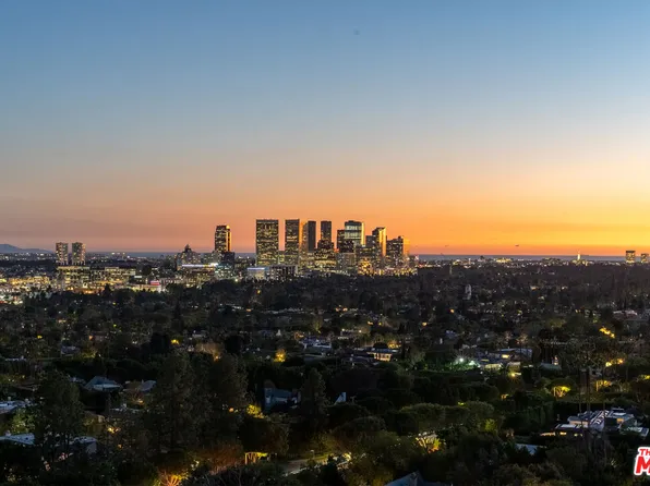 9255 Doheny Rd APT 1206, West Hollywood, CA 90069