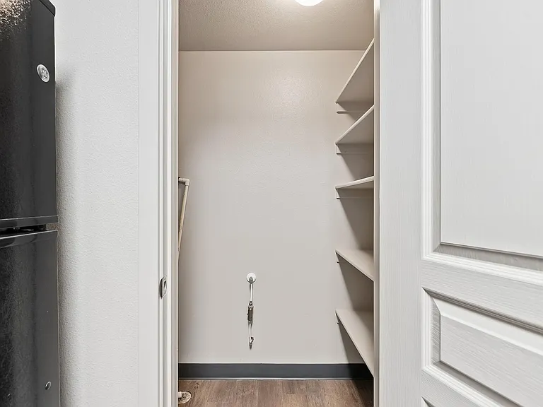 Aspen Creek Apartments — Photo 44