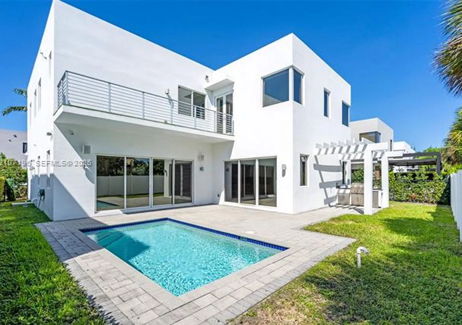 7585 NW 100th Ave # 0, Doral, FL 33178 — Photo 3