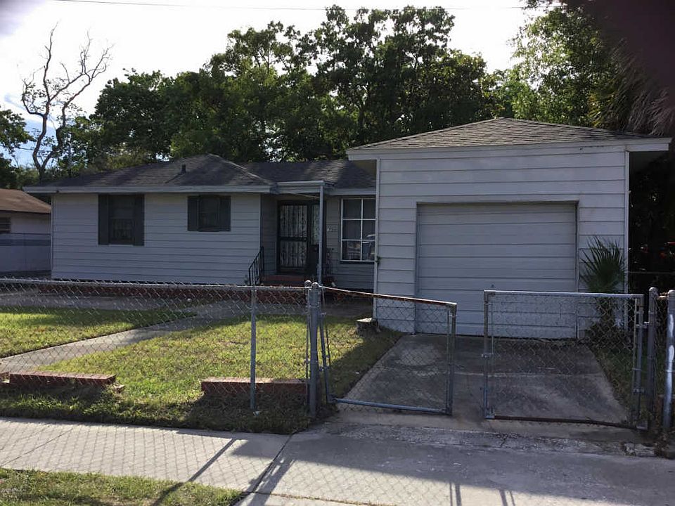 1st image of 1754 Spires Ave