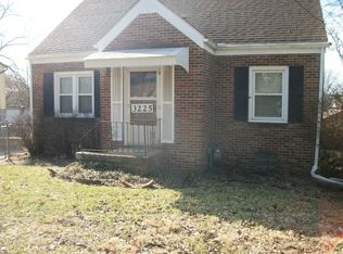 3225 Mahaska Ave, Des Moines, IA 50317