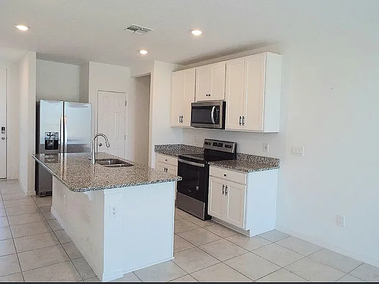 3737 Marbella Way — Photo 9