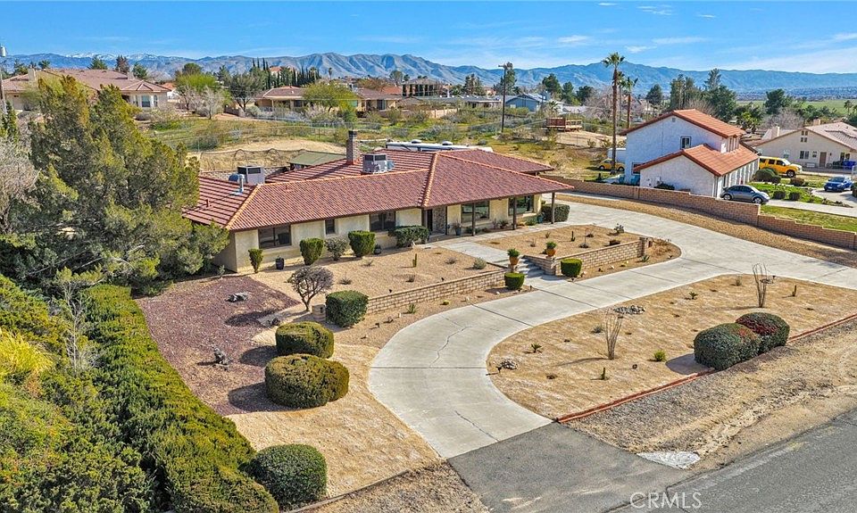 1st image of 19978 Eyota Rd