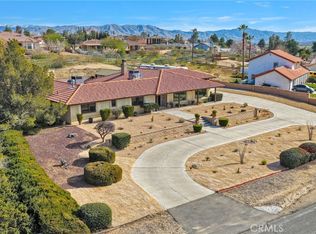 19978 Eyota Rd, Apple Valley, CA 92308