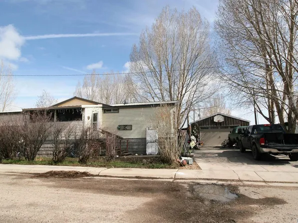 103 Mica Street, Kemmerer, WY 83101-9617