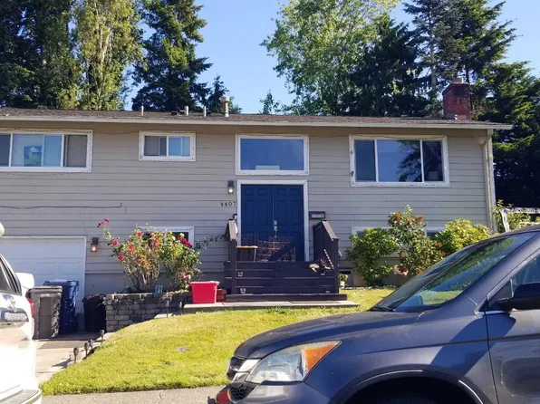 4407 222nd St SW, Mountlake Terrace, WA 98043