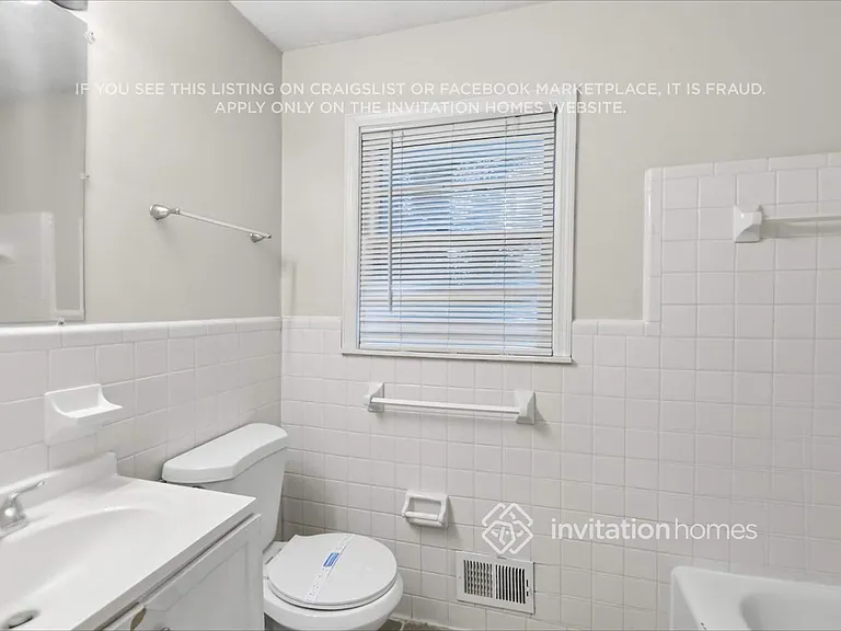 624 Princess Cir — Photo 11