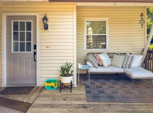 39 Eden Pl, Athens, OH 45701