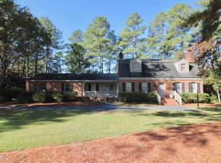104 Canterbury Rd, Southern Pines, NC 28387