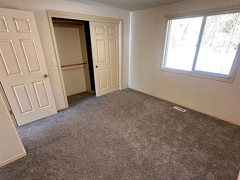 3800 SE Concord Rd — Photo 5
