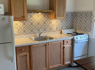 1140 & 1142 W Warren St #1140, Mitchell, IN 47446