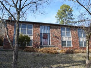 8001 Bennington Dr, Knoxville, TN 37909