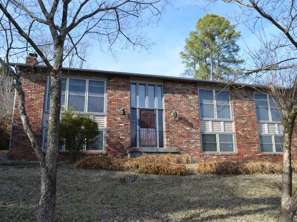 8001 Bennington Dr, Knoxville, TN 37909