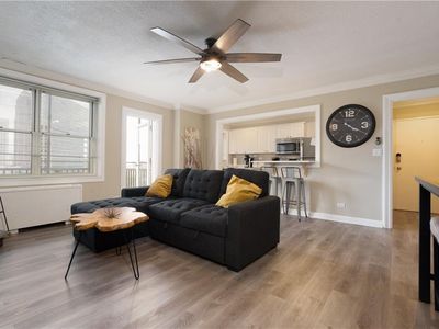 300 Peachtree St NE APT 10B, Atlanta, GA, 30308